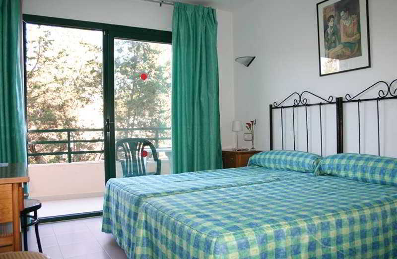 Hostal Rosales Es Pujols Exterior foto