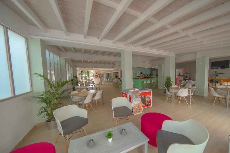 Hostal Rosales Es Pujols Exterior foto